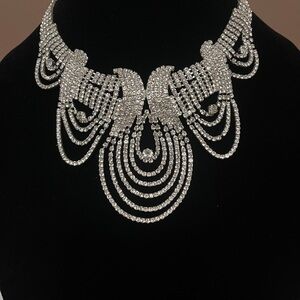 Elegant Statement Necklace